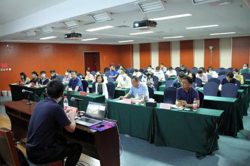潍坊高新惠企精品课 走进北斗地理信息产业园